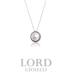 Woman Necklace in Pearl Gold 8.5mm with Diamonds ct.0.12 - Mirco Visconti