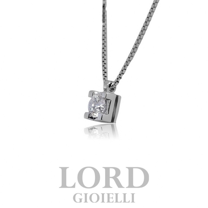 Collana con ciondolo Cuore con Diamanti CT 0.37