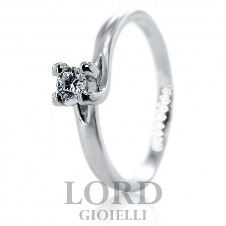 Anello Donna Solitario Contrariè in Oro Bianco con Diamante ct. 0.12 G VS- Giorgio Visconti